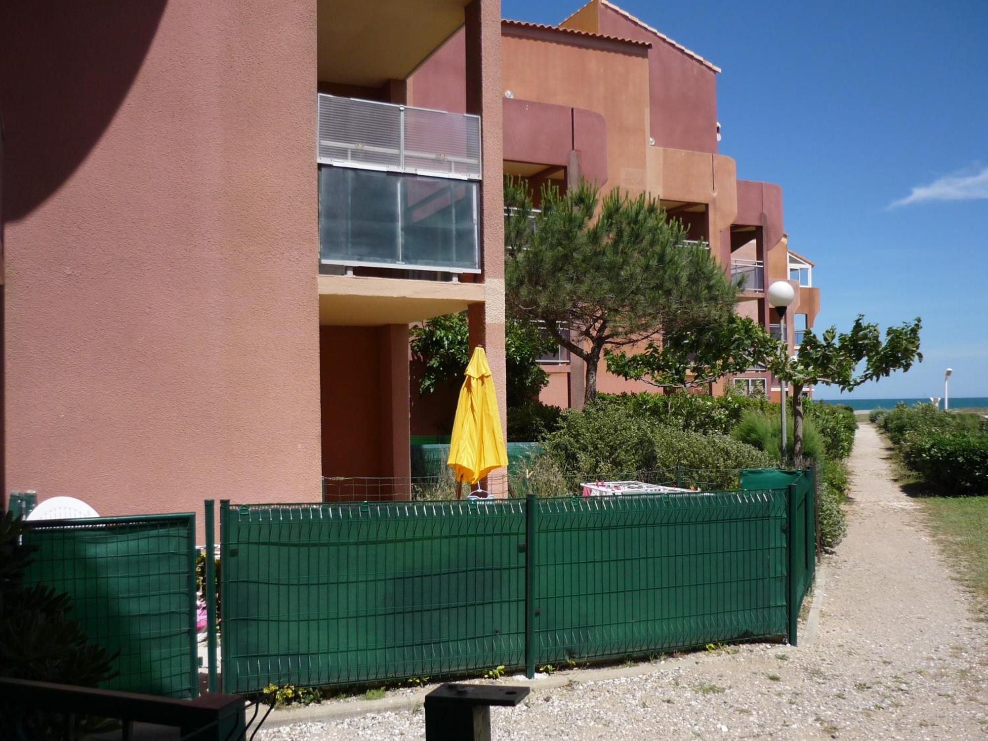 Barcares F2 Cabine, Rdc, Plage 50 M, 28 M2, 6 Personnes Le Barcarès Zewnętrze zdjęcie